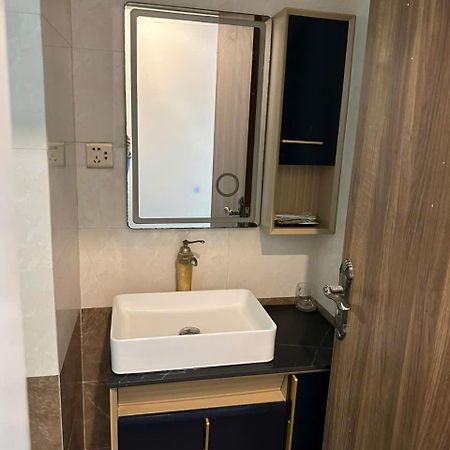 Royal Hotel & Apartment 岘港 外观 照片